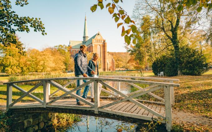 Spaziergang am Münster Bad Doberan © MV-T, Petermann