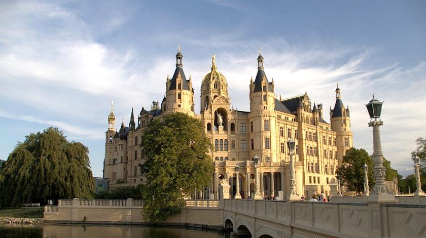 Das Schweriner Schloss ist das Wahrzeichen der Landeshauptstadt