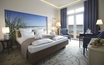 Zimmerbeispiel Doppelzimmer Deluxe mit Meerblick
